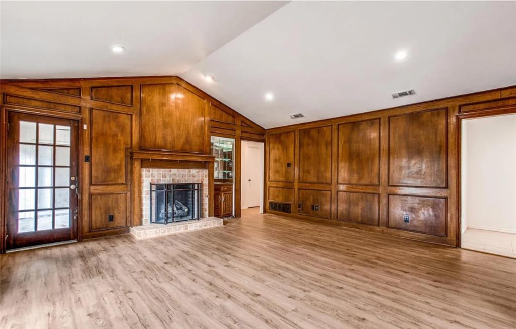 1106 Richland Oaks Drive