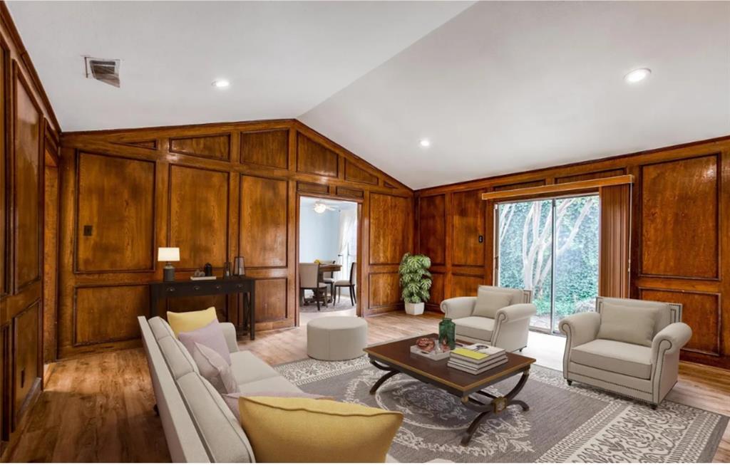 1106 Richland Oaks Drive