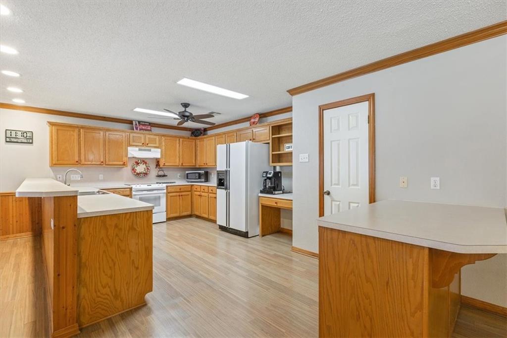 M MATA - Residential