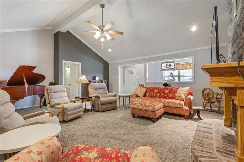 M MATA - Residential