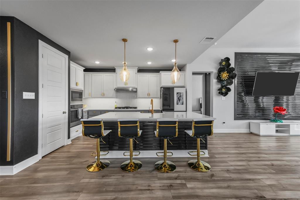 TAVOLO PARK BLOCK 20 LOT 4 - Residential