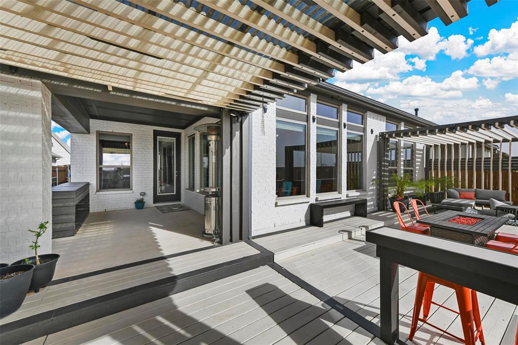 TAVOLO PARK BLOCK 20 LOT 4 - Residential