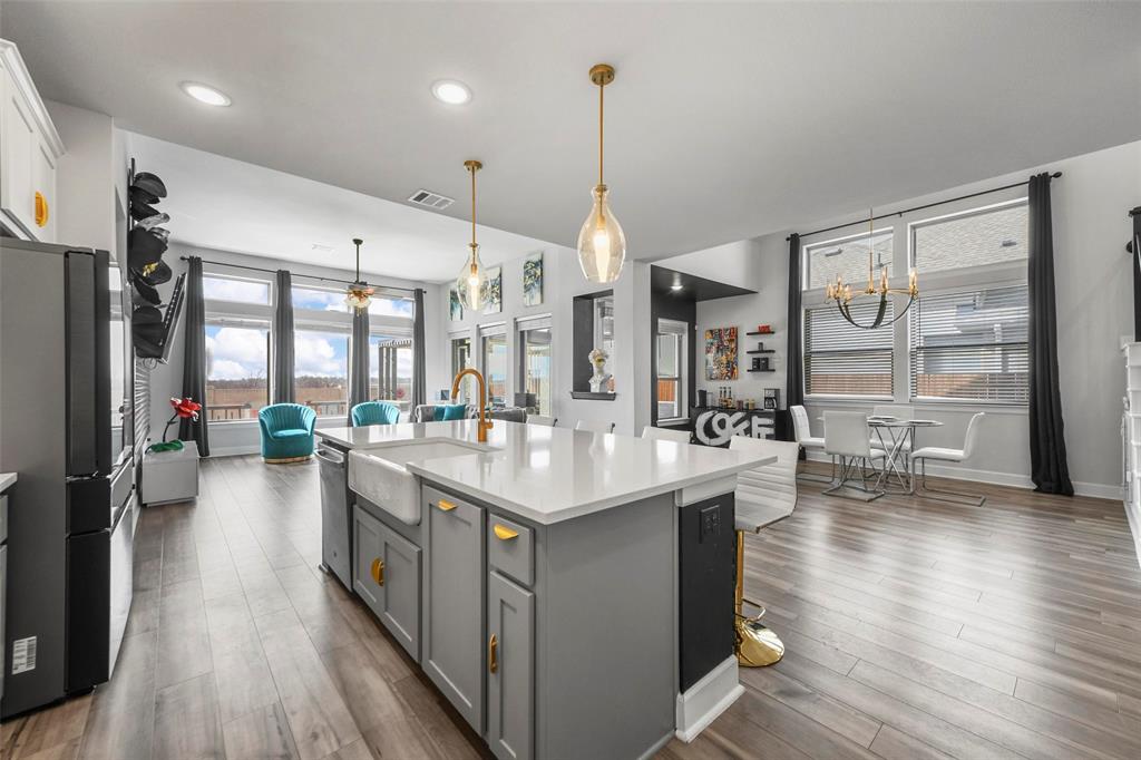 TAVOLO PARK BLOCK 20 LOT 4 - Residential