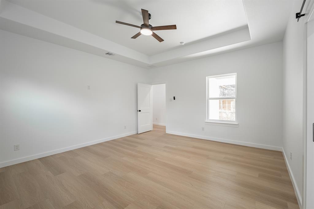 Joe A 02 Irvin - Residential