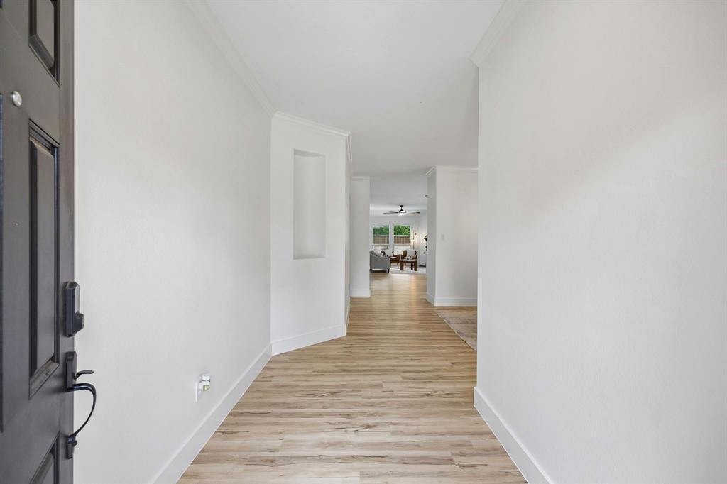 10108 Sailboard Drive