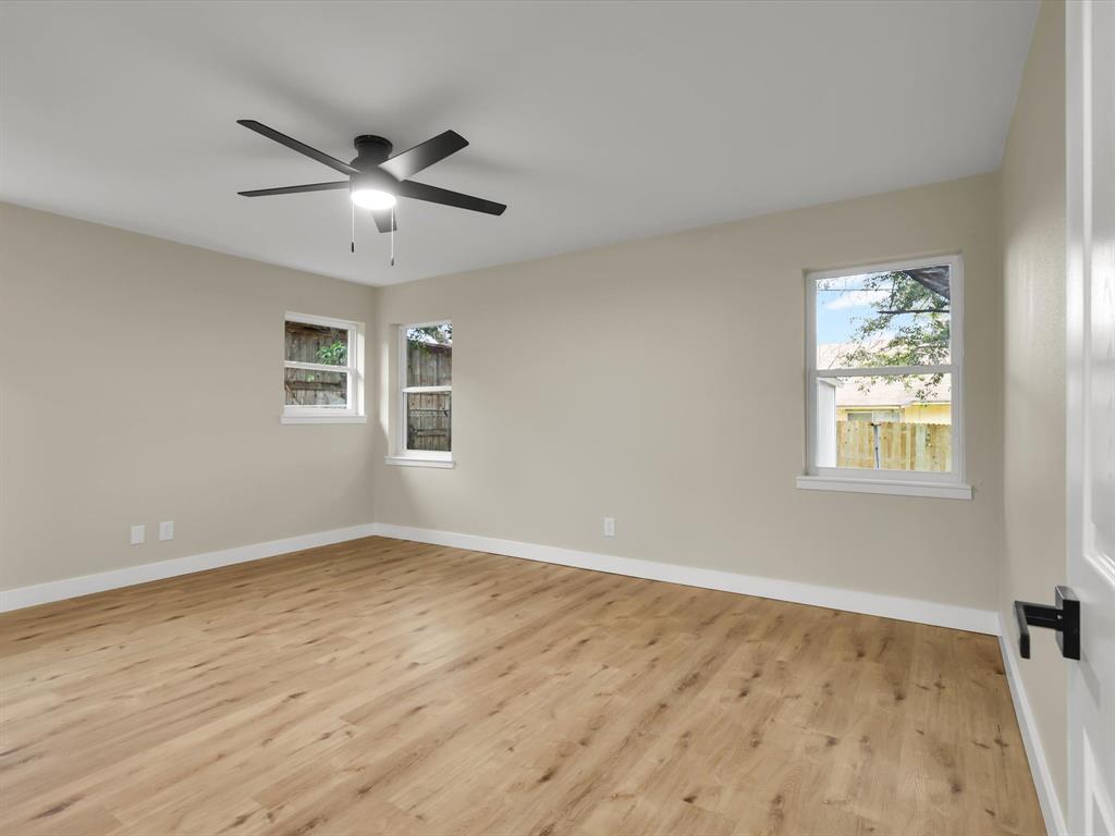 Sundown Park 4th Filing Add - Residential Lease