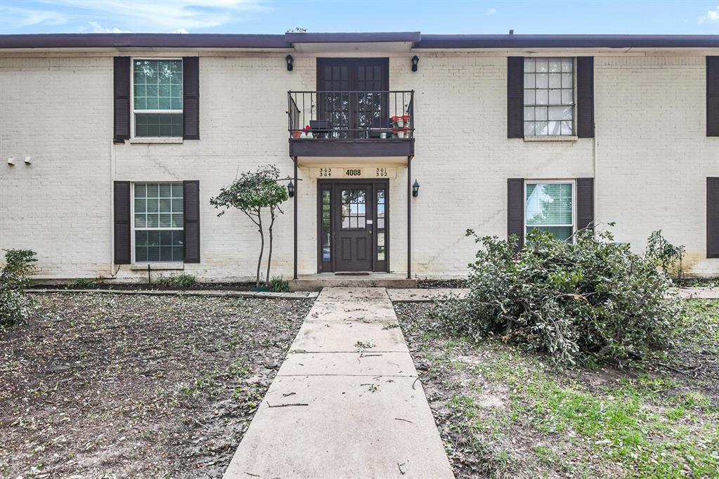 Ridglea Estate Condo - Residential Lease