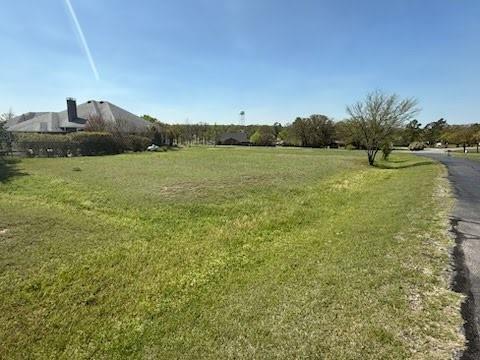415 Kiowa Drive E