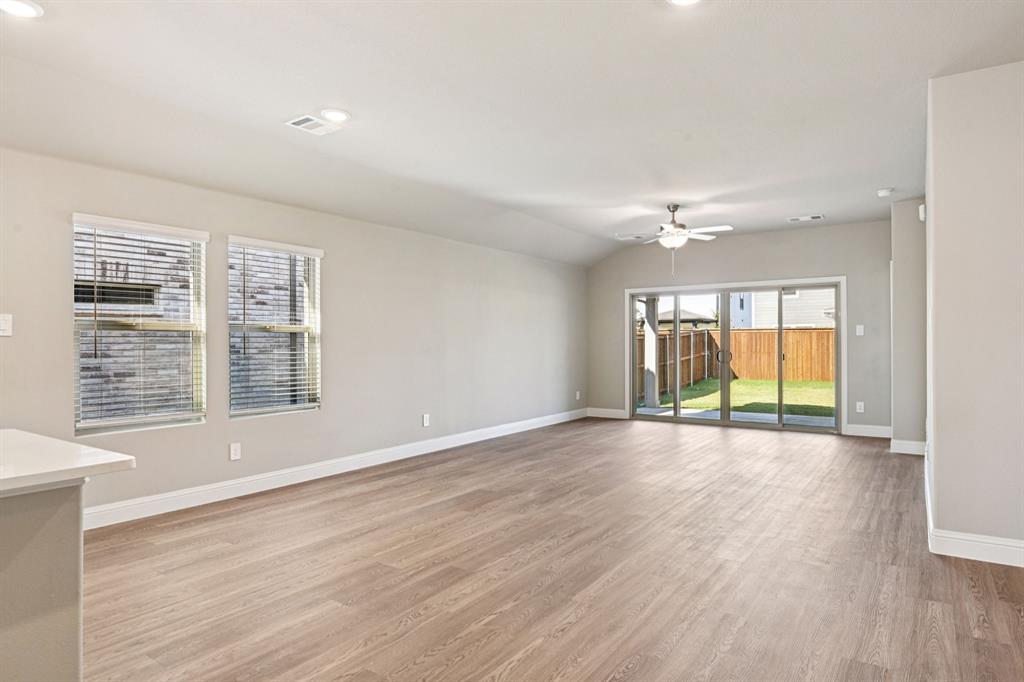 Lakehaven - Residential