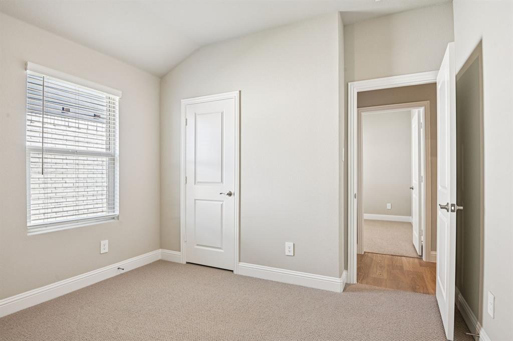 Lakehaven - Residential