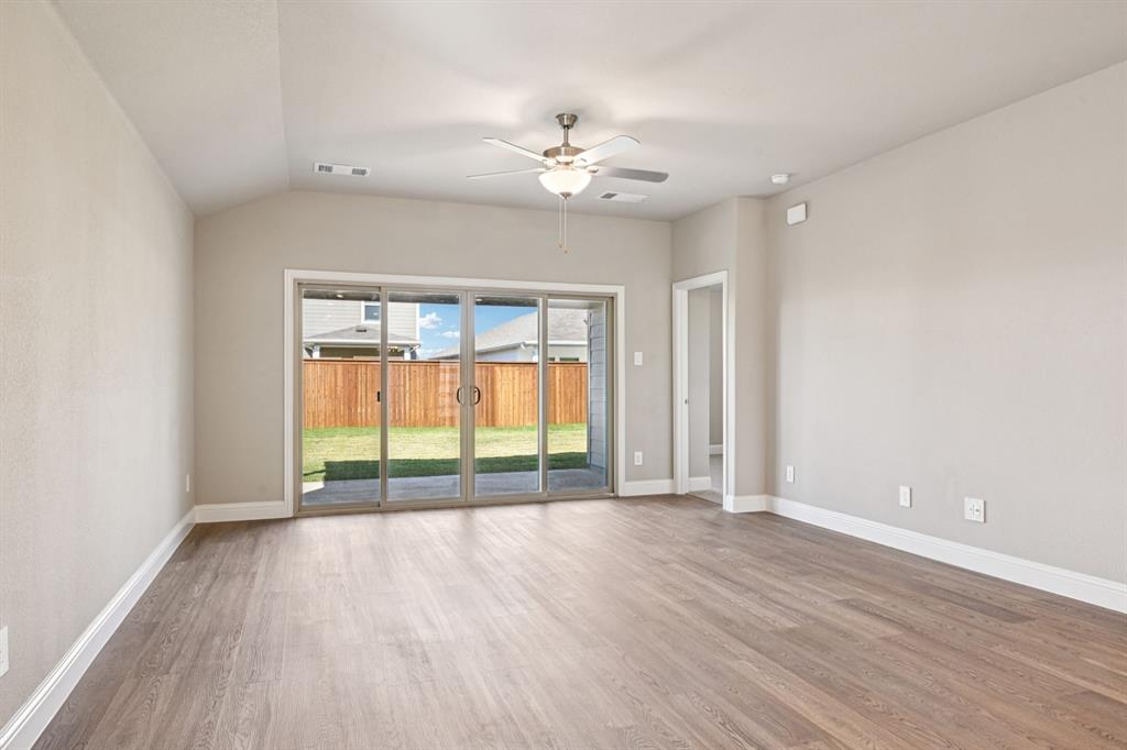 Lakehaven - Residential