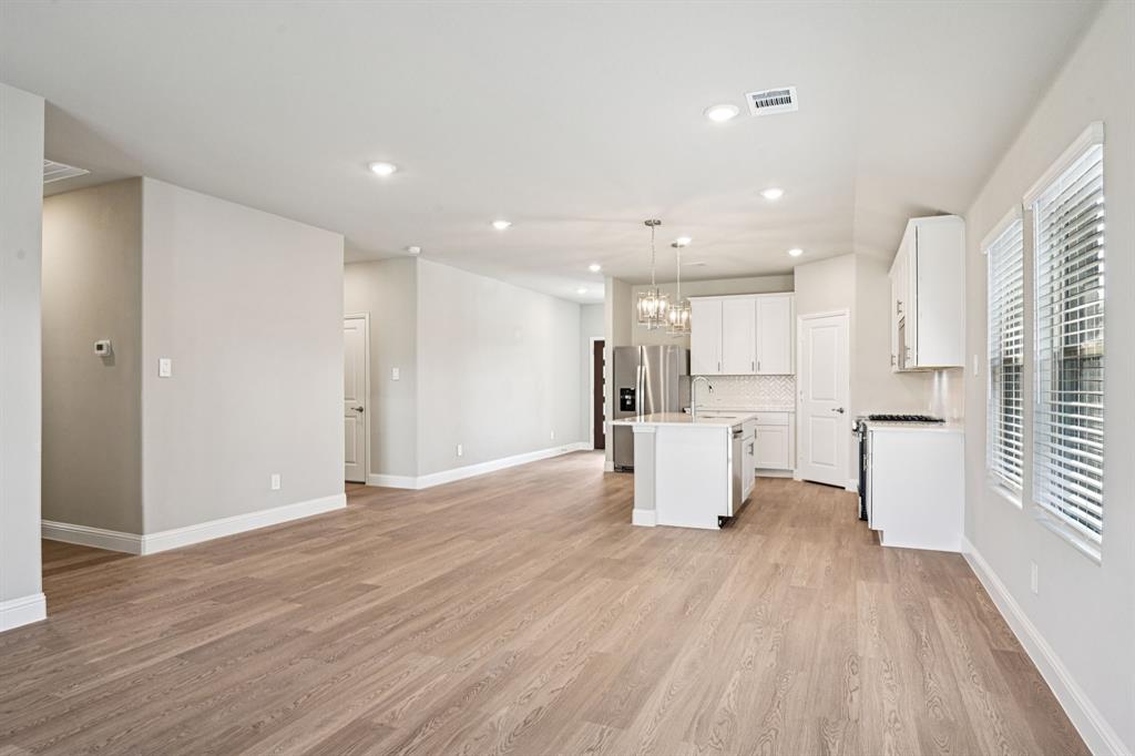 Lakehaven - Residential