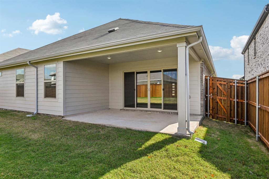 Lakehaven - Residential