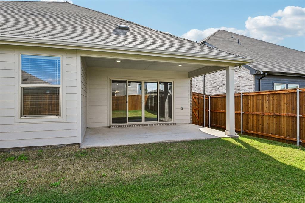 Lakehaven - Residential