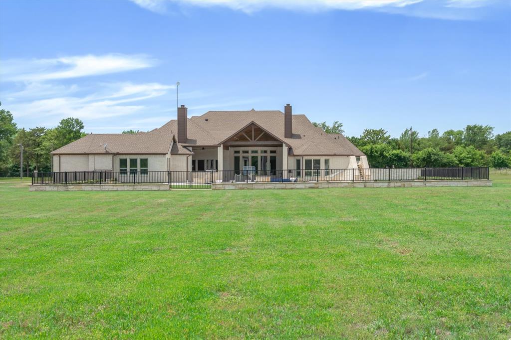 Wills Point, Texas, 75169, United States, 4 Bedrooms Bedrooms, ,5 BathroomsBathrooms,Residential,Active,2044168