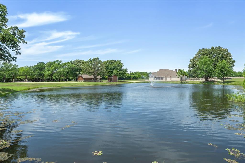 Wills Point, Texas, 75169, United States, 4 Bedrooms Bedrooms, ,5 BathroomsBathrooms,Residential,Active,2044168