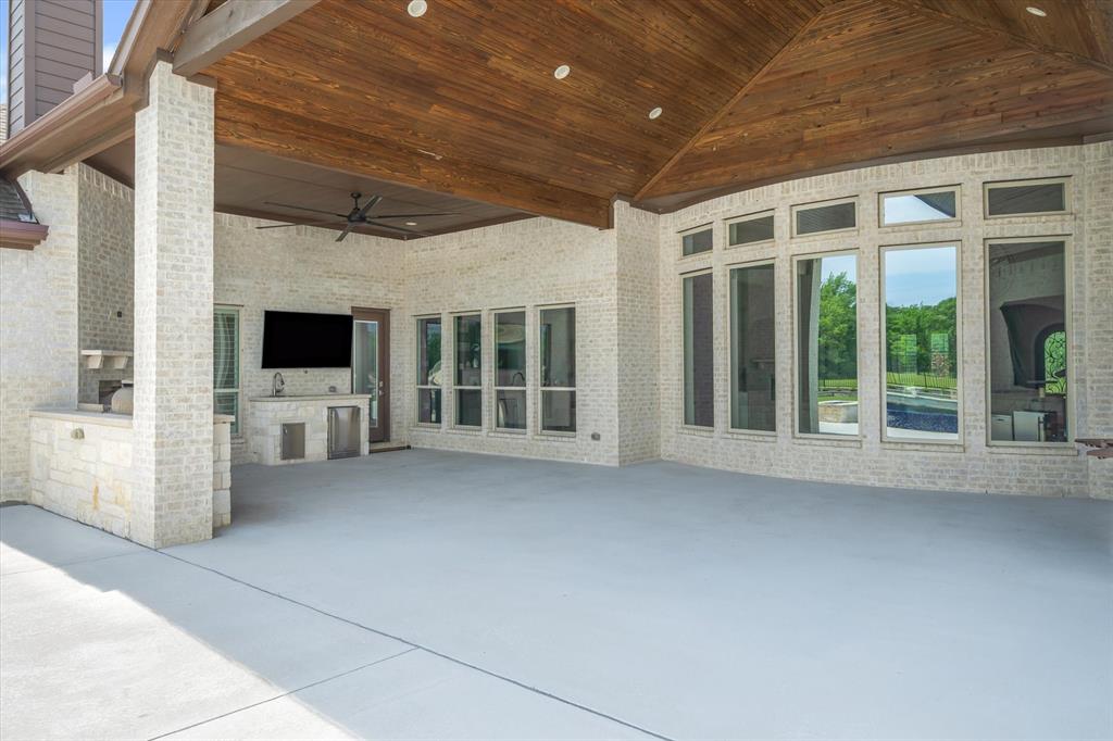 Wills Point, Texas, 75169, United States, 4 Bedrooms Bedrooms, ,5 BathroomsBathrooms,Residential,Active,2044168