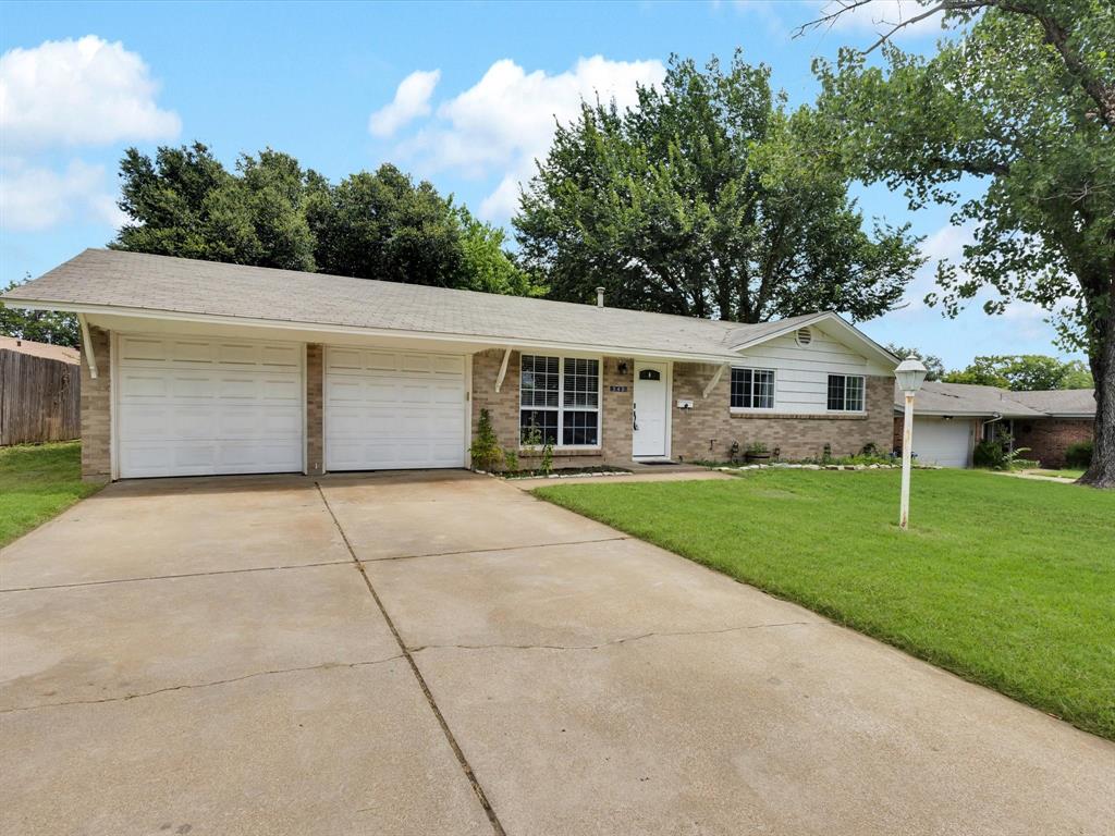 Crestmoor Park - Residential