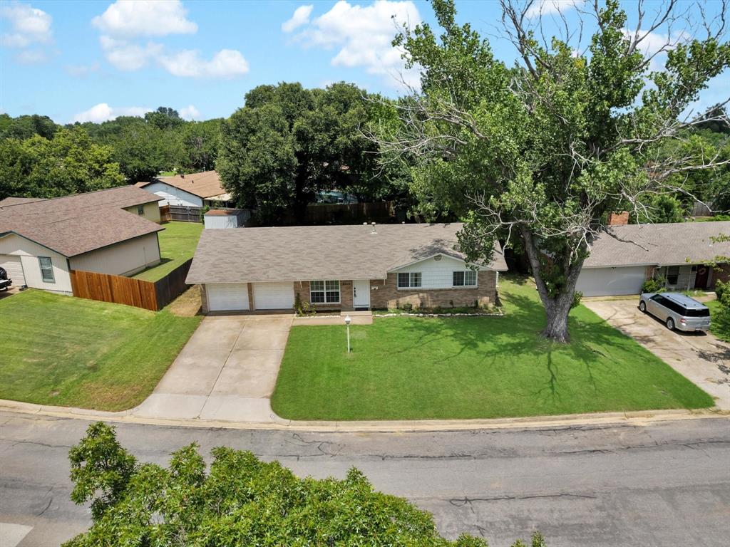 Crestmoor Park - Residential