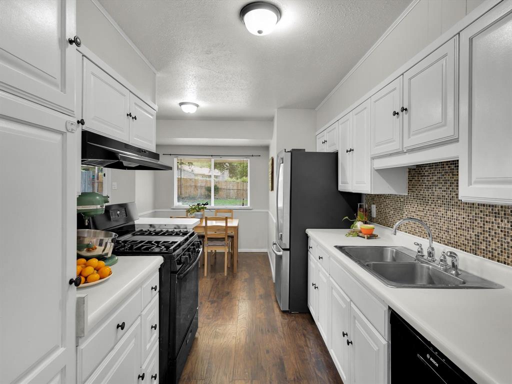 Crestmoor Park - Residential