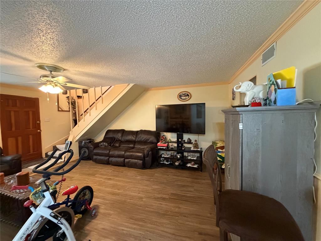 737 Ticonderoga Drive