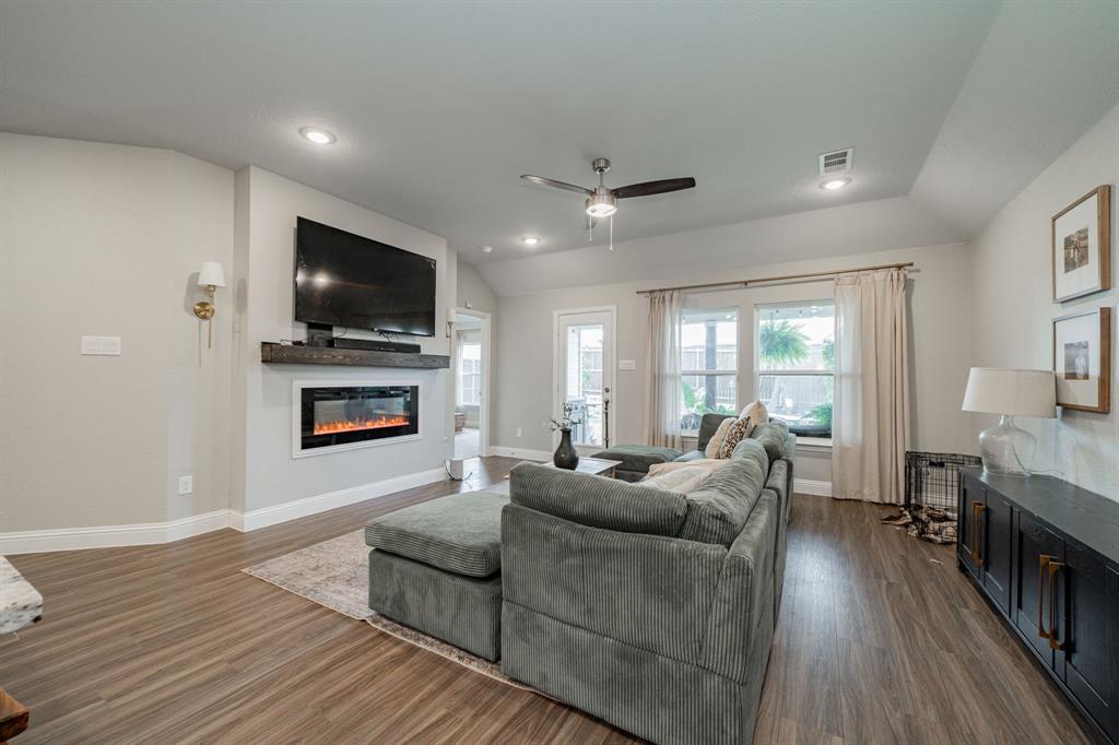 Ambergrove - Residential Lease