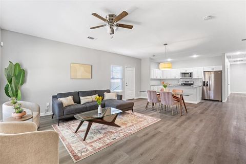 3906 Hancock Street Dallas TX 75210