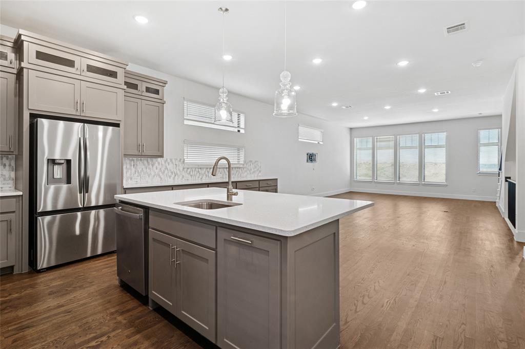 Sapphire Bay - Residential Lease