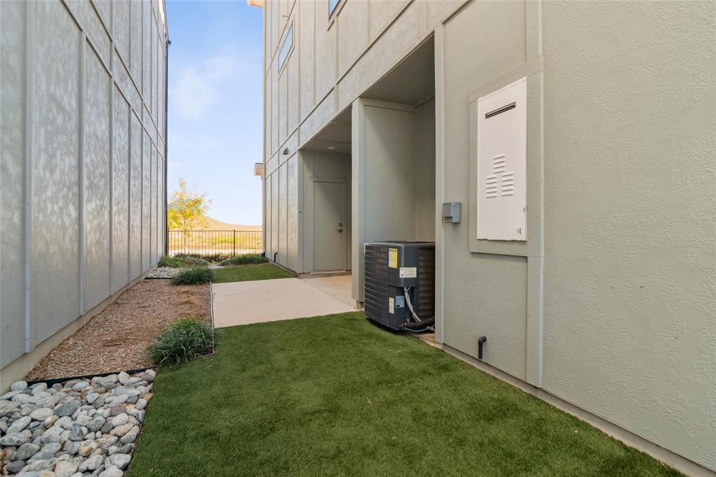 Sapphire Bay - Residential Lease