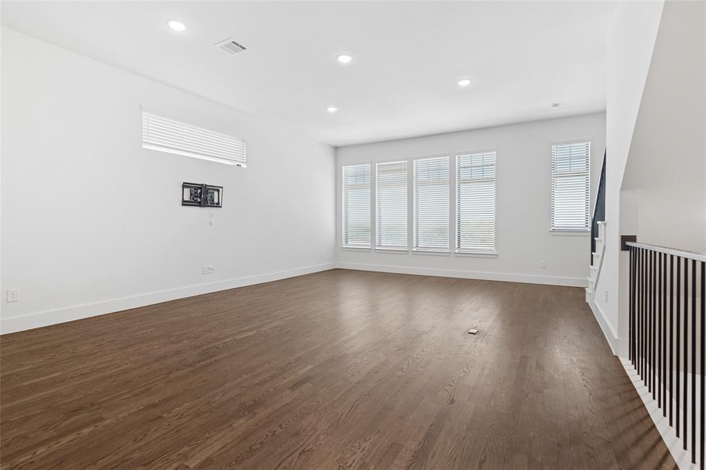 Sapphire Bay - Residential Lease