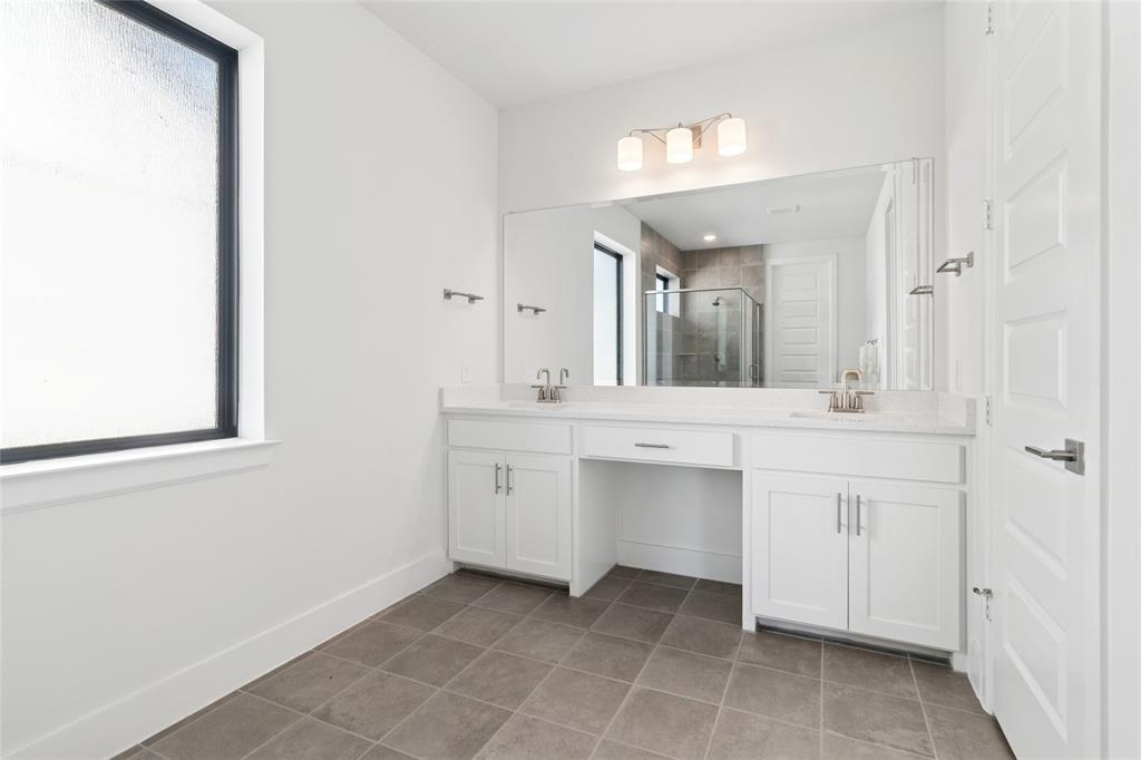 Sapphire Bay - Residential Lease