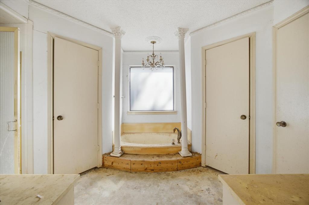 Meadow View Ranch Estate - Residential