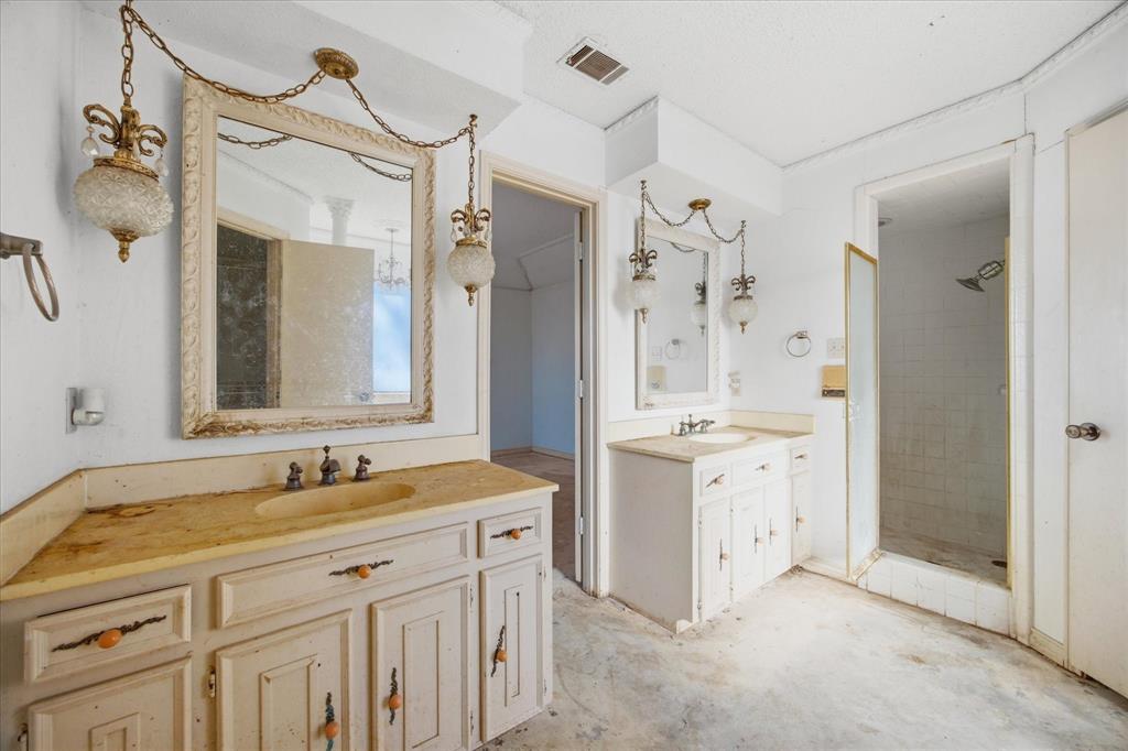 Meadow View Ranch Estate - Residential