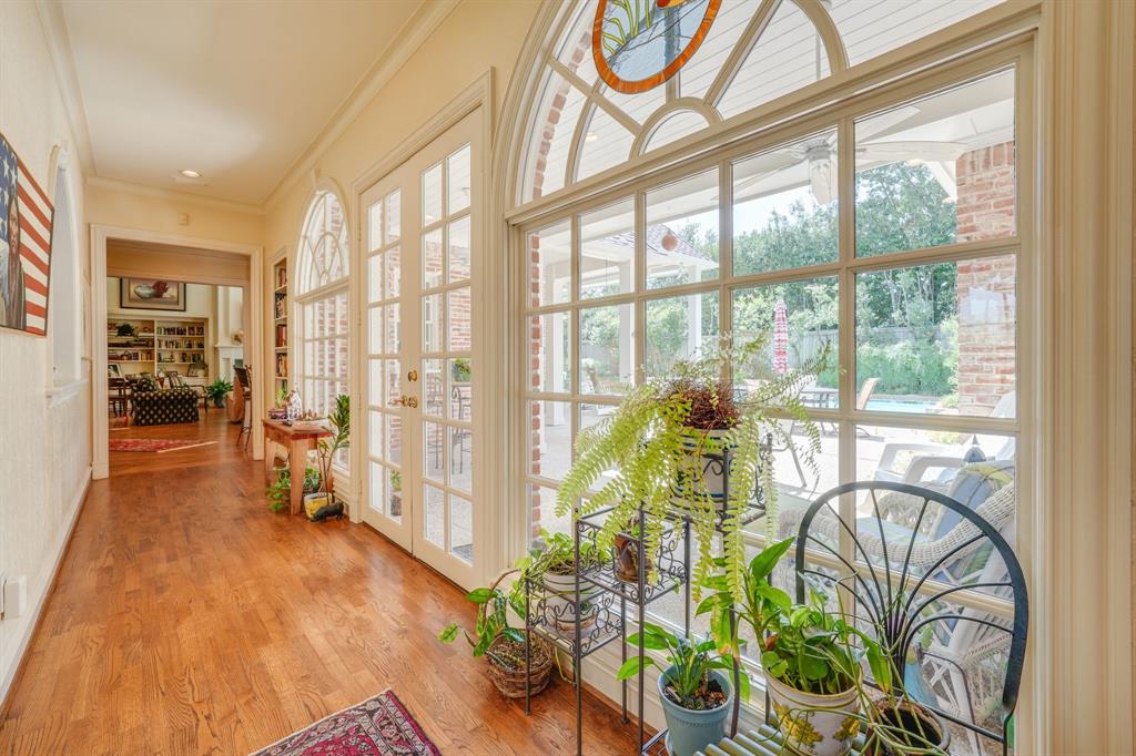 Netherland Court - Residential