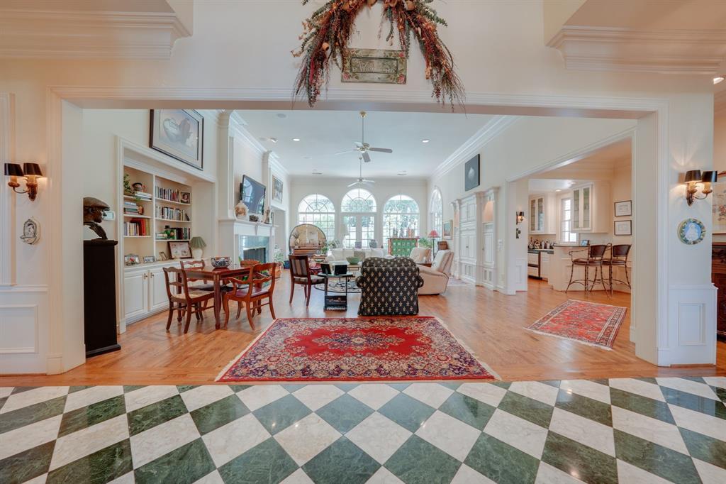 Netherland Court - Residential