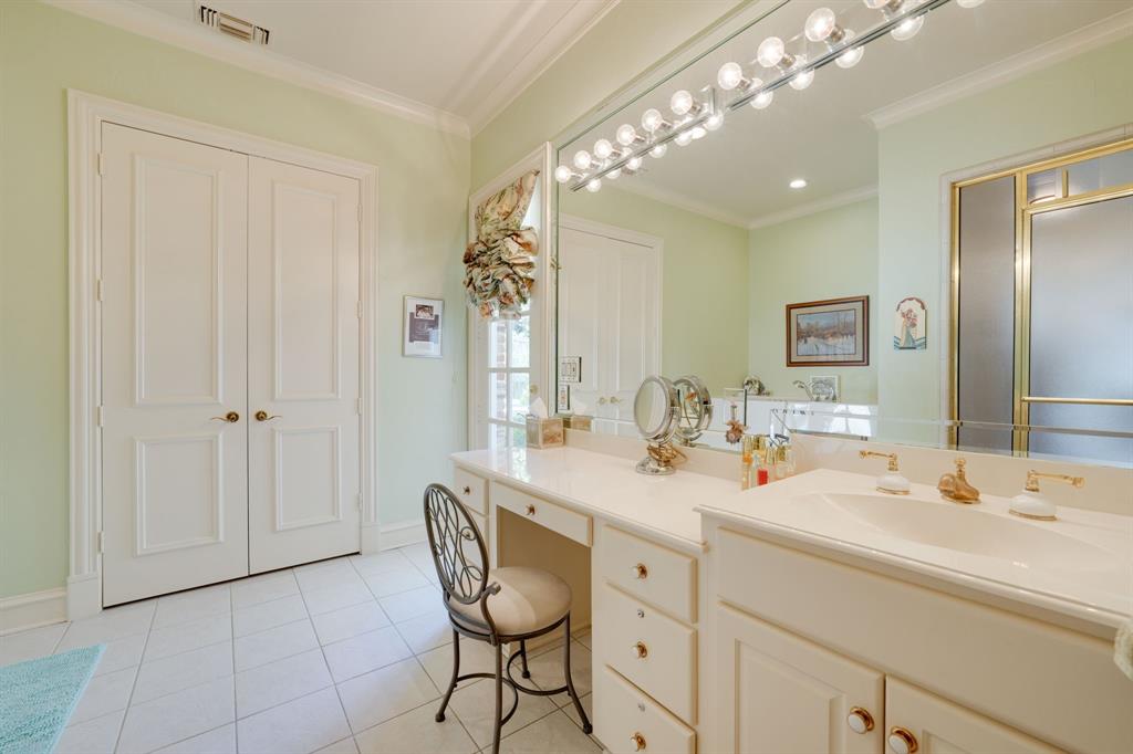 Netherland Court - Residential