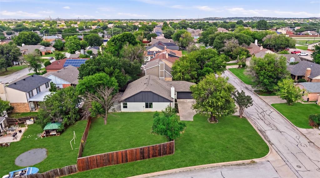 7913 Firefly Drive