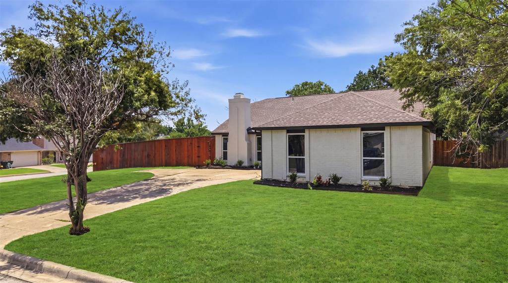 7913 Firefly Drive