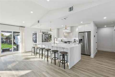 12303 Cedar Bend Drive Dallas TX 75244