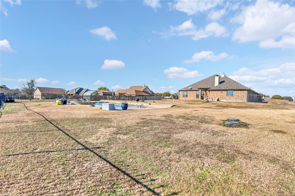 Weatherford, Texas 76087, United States, 4 Bedrooms Bedrooms, ,3 BathroomsBathrooms,Residential,Active,251387
