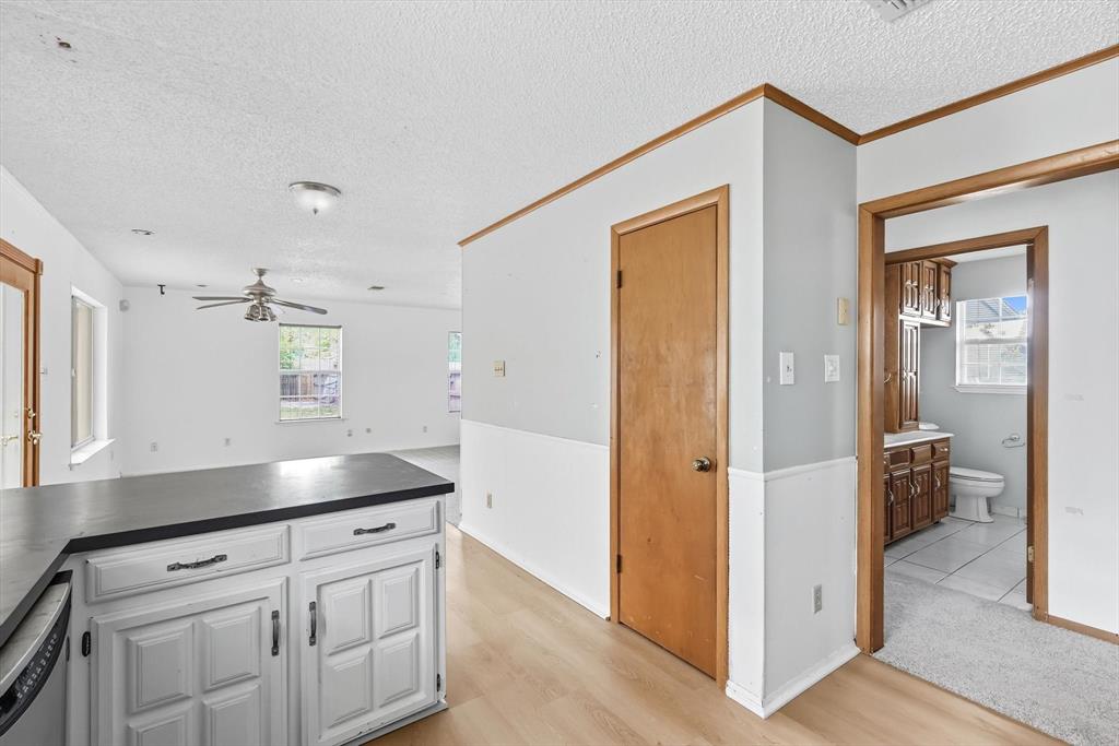 Js Dickson - Residential Lease