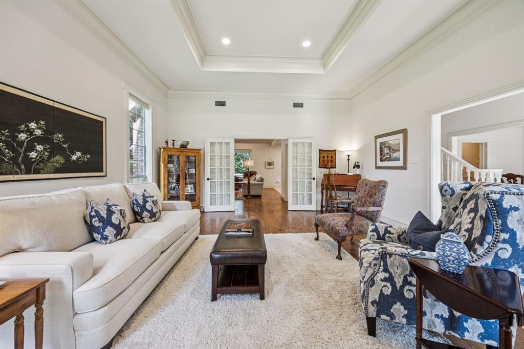 1532 Bellechase Drive