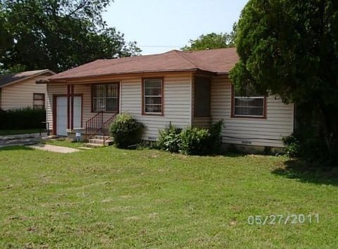 Photo of 8235 Forest Lane, Dallas, TX 75243 (MLS # 21216827)