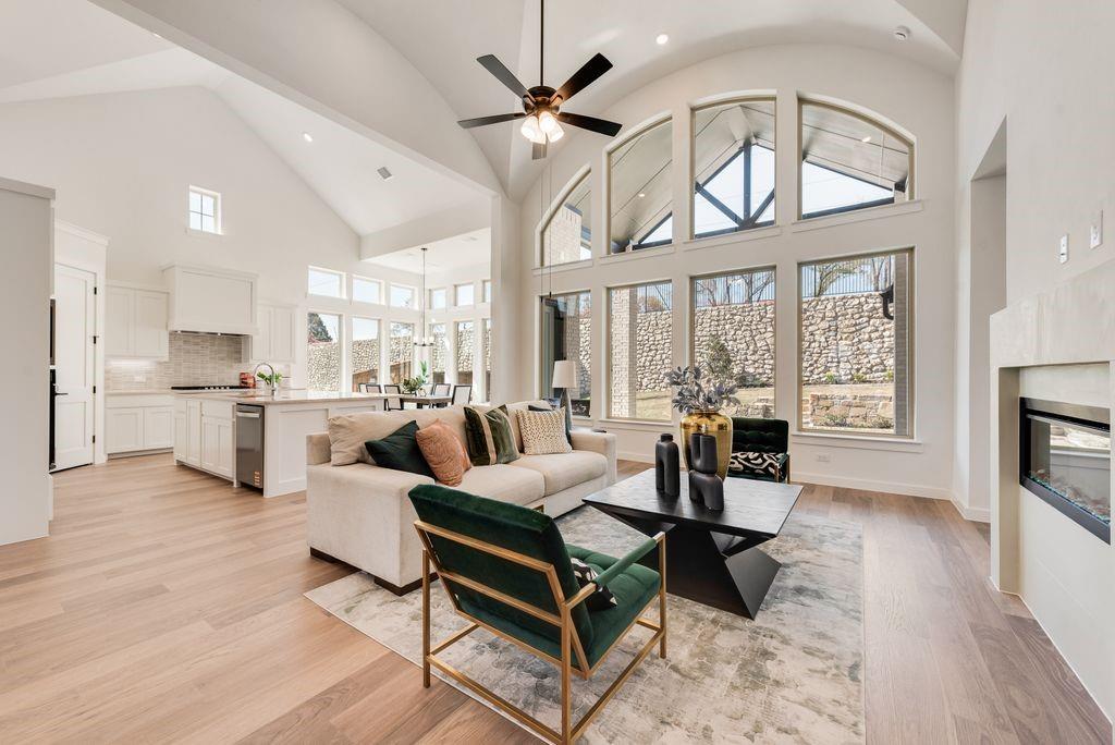 4017 Gail Lane