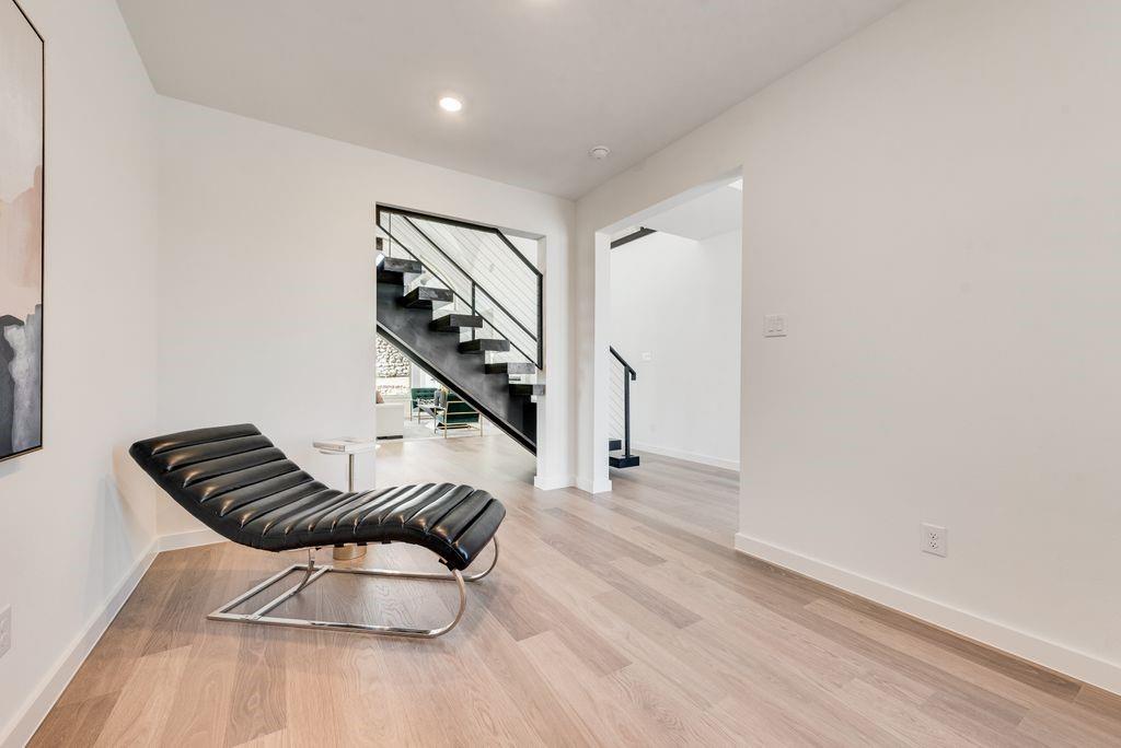 4017 Gail Lane