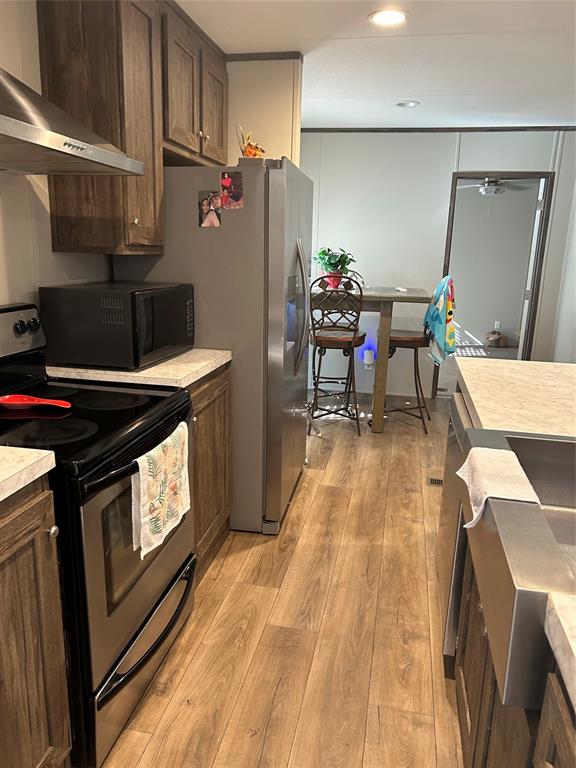 Clear Lakes, Zone 3 - Residential