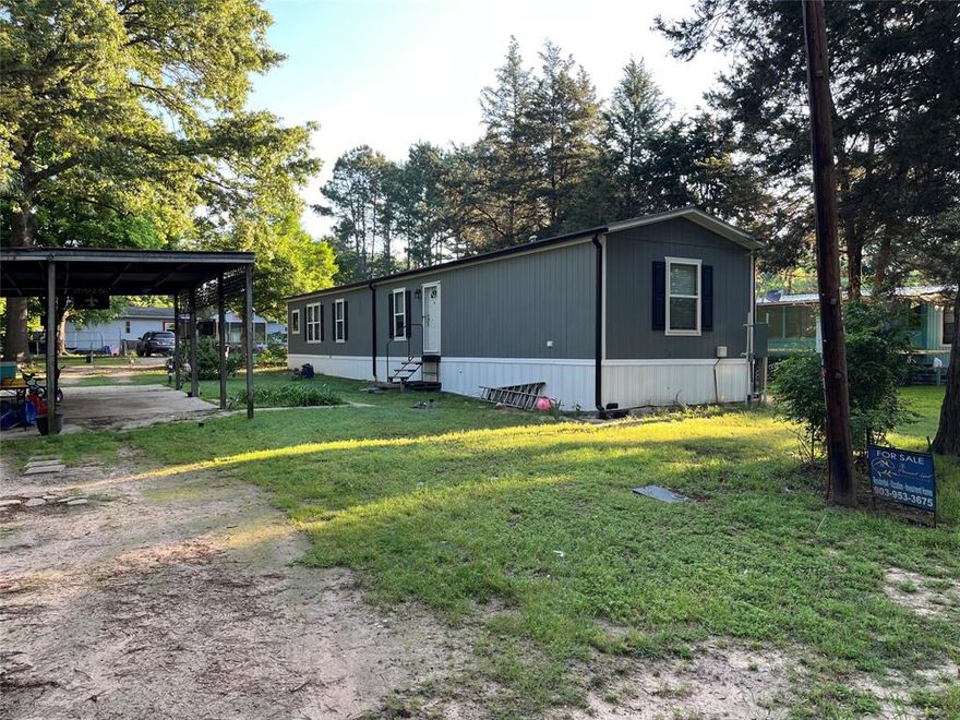 **2021 3-Bed, 2-Bath Home on .331 Acres in Clear Lakes Subdivision**

This well-maintained, 2021-built single-wide home features 3 bedrooms and 2 bathrooms, sitting on six lots for a total of 0.331 acres. The property includes new gutters, a large covered parking area and a convenient pull-thru driveway for easy access.

With modern finishes and an open layout, this home offers comfortable living. It's a solid option for those looking for space and practicality at an affordable price.

Schedule a showing today!


More photos coming soon!