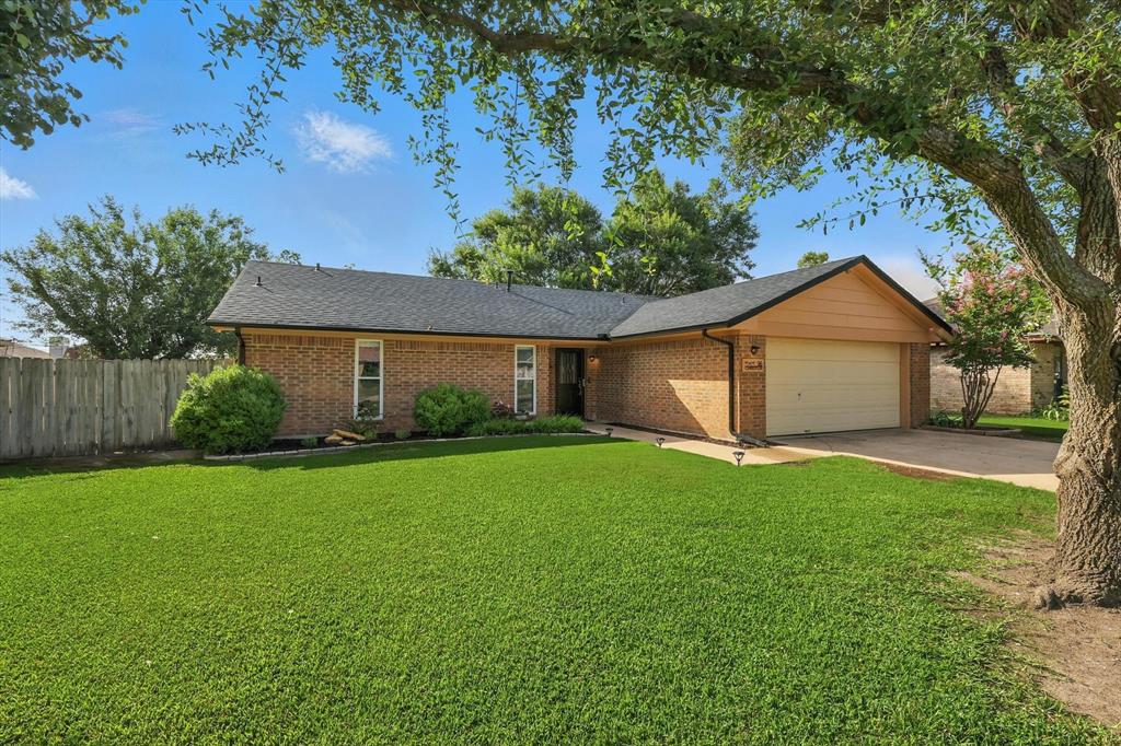 16 Christi Lane