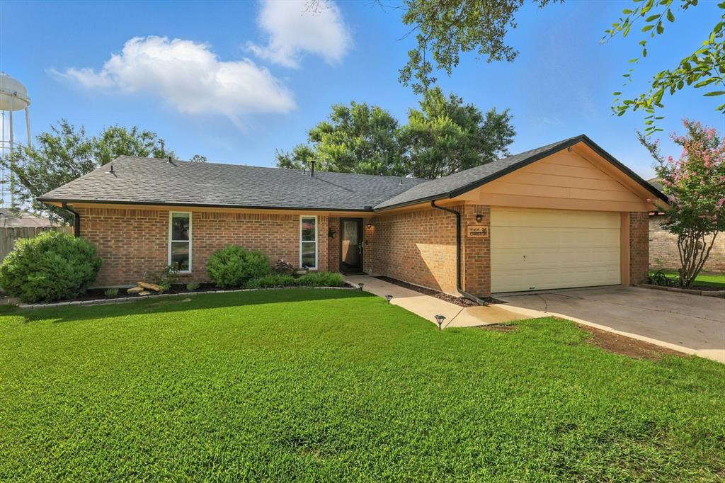 16 Christi Lane