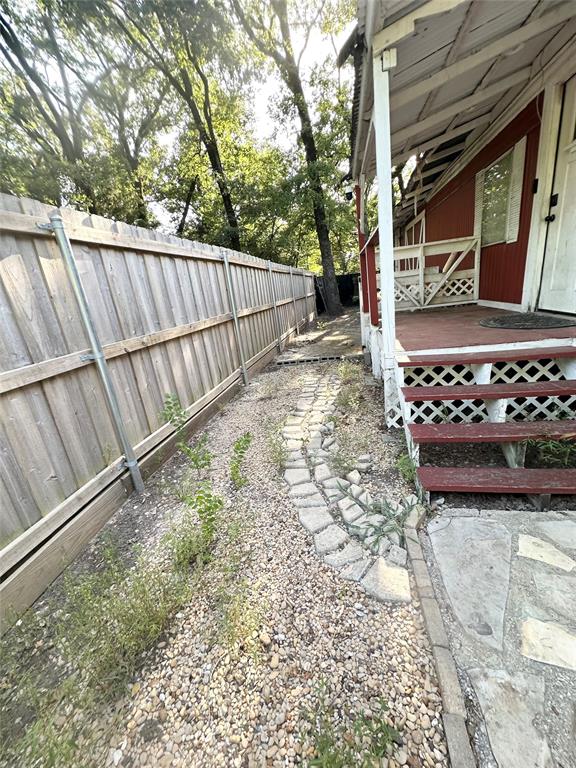 CHEROKEE SHORES - Residential